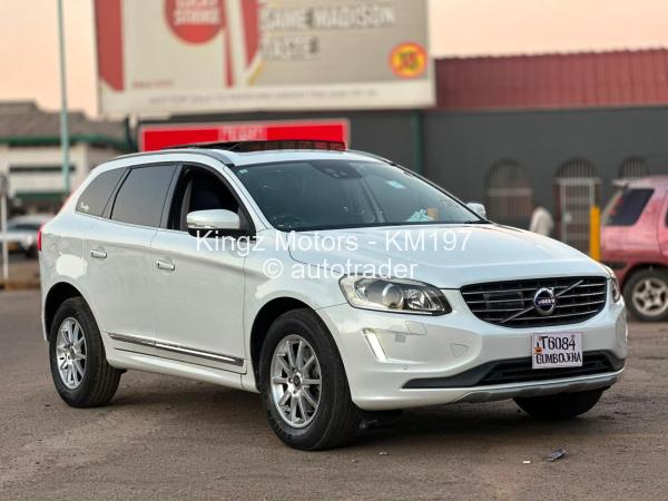 2018 - Volvo  XC60