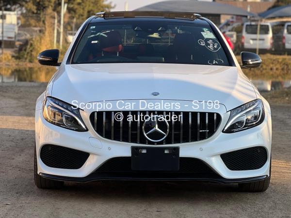 2017 - Mercedes Benz c63