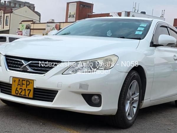 2012 - Toyota  Mark X