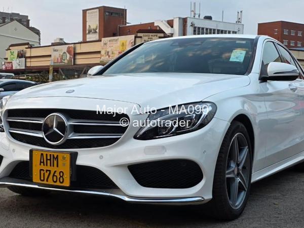 2017 - Mercedes Benz C-Class