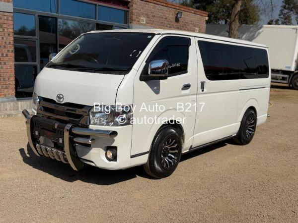 2018 - Toyota  Hiace