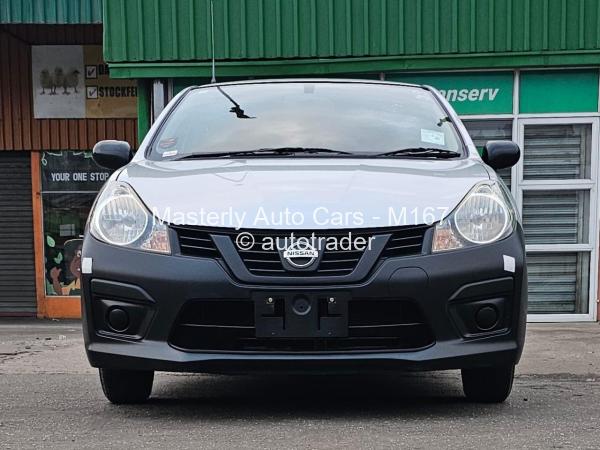 2019 - Nissan  AD Van