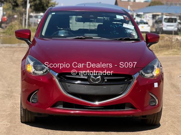 2018 - Mazda  Demio