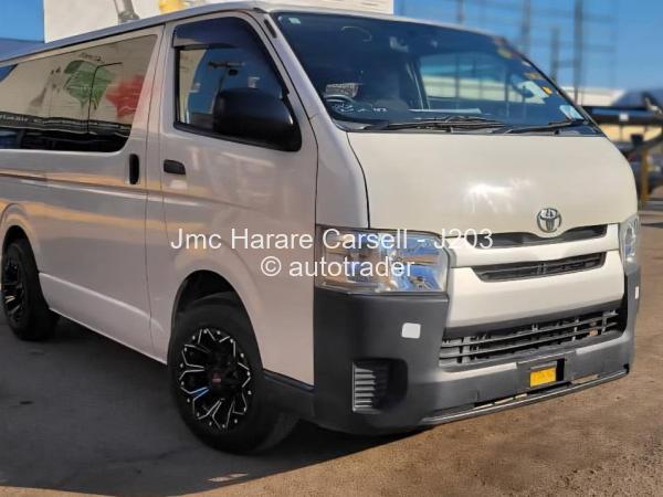 2018 - Toyota  Hiace