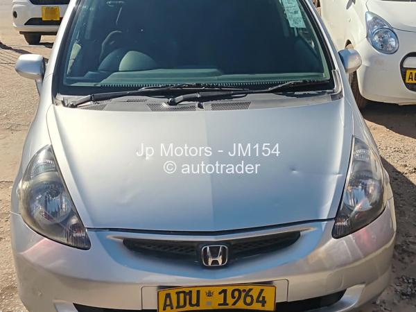 2002 - Honda Fit