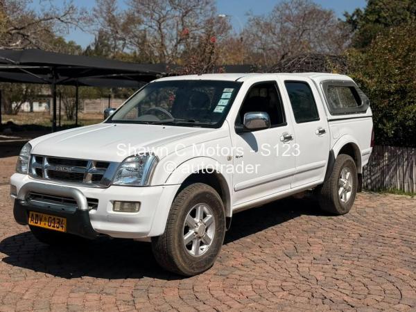 2013 - Isuzu  KB300