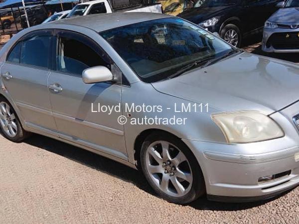 2008 - Toyota  Avensis