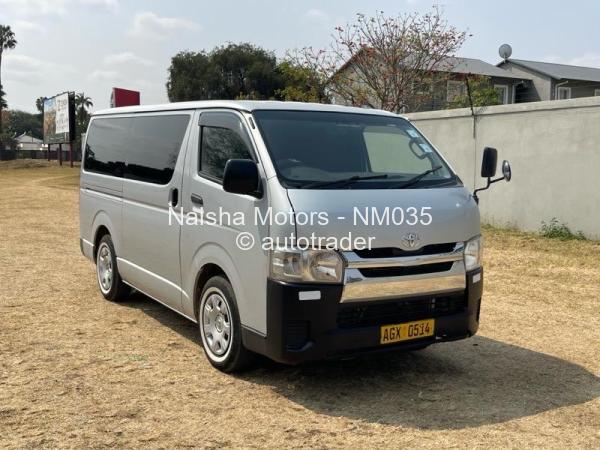 2019 - Toyota  Hiace