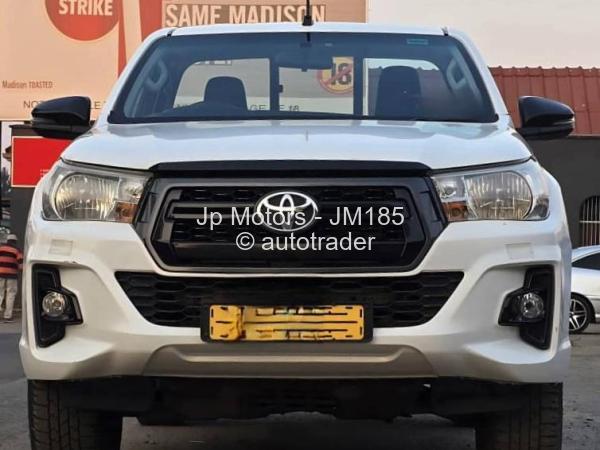 2019 - Toyota  HILUX GD6
