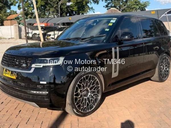 2025 - Range Rover Vogue