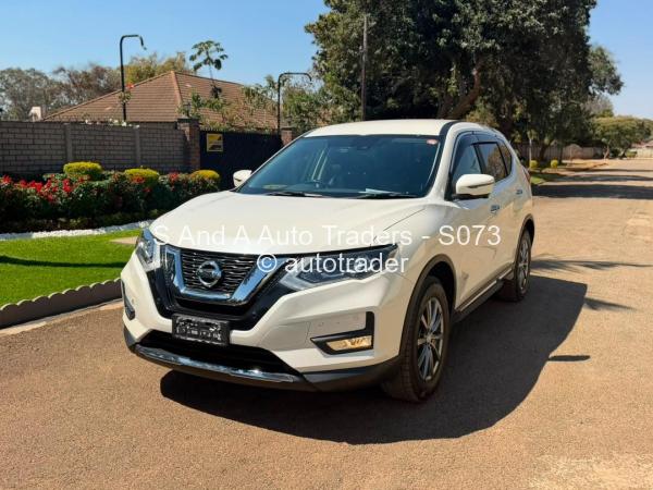 2018 - Nissan  X-Trail