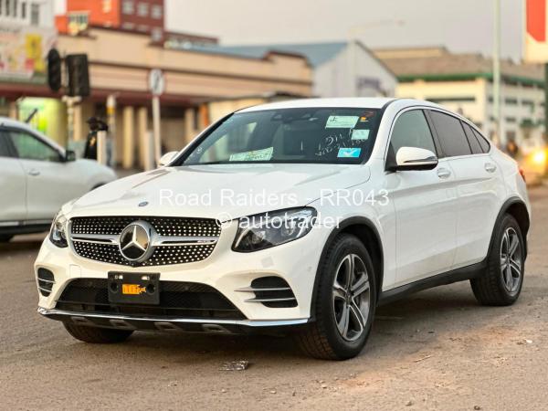 2018 - Mercedes Benz GLC
