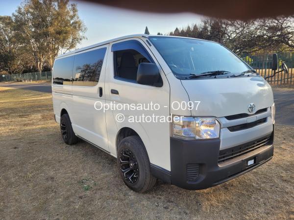 2019 - Toyota  Hiace