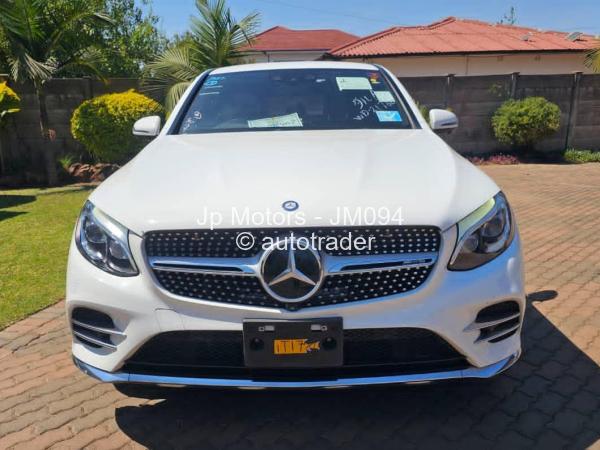 2018 - Mercedes Benz GLC