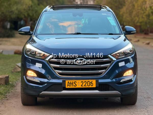 2018 - Hyundai  Tucson