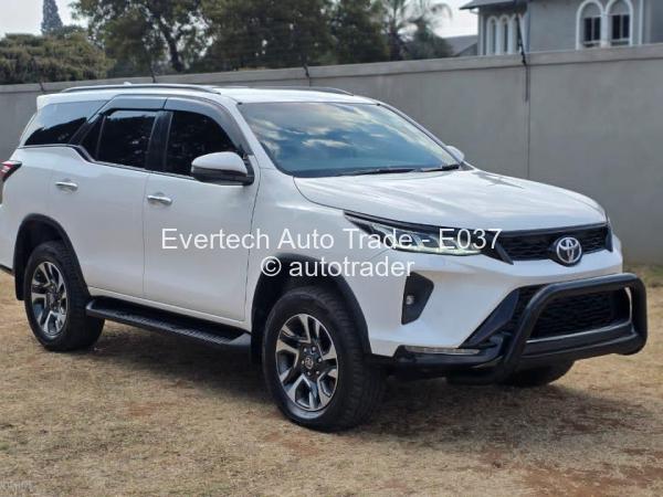 2024 - Toyota  Fortuner