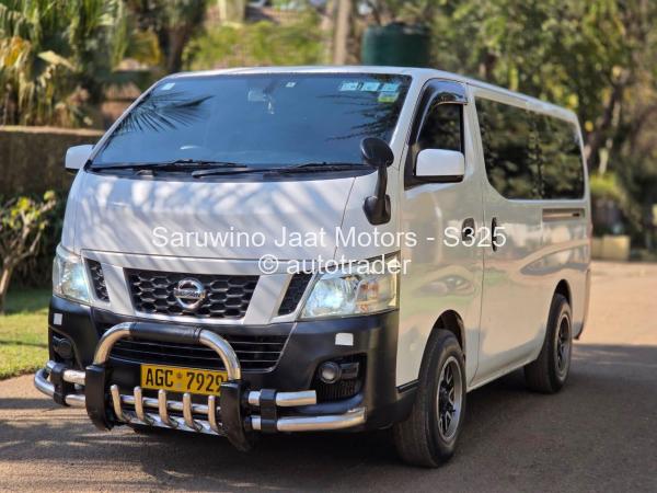 2017 - Nissan  NV350