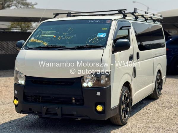 2016 - Toyota  Hiace