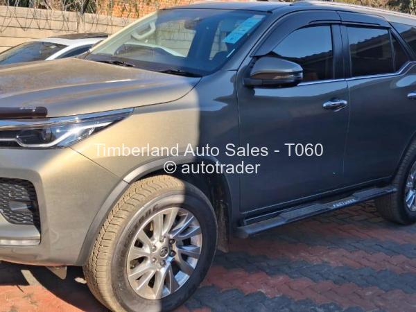 2022 - Toyota  Fortuner