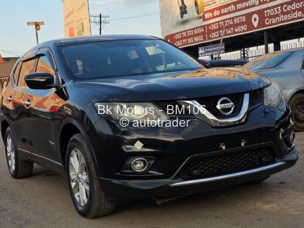 2017 - Nissan  Xtrail