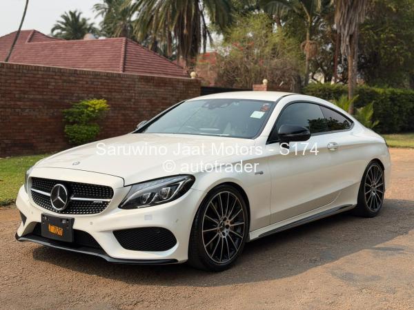 2017 - Mercedes Benz C-Class