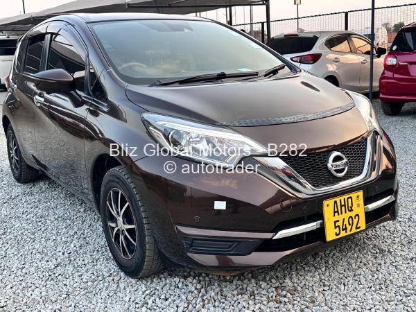 2016 - Nissan  Note