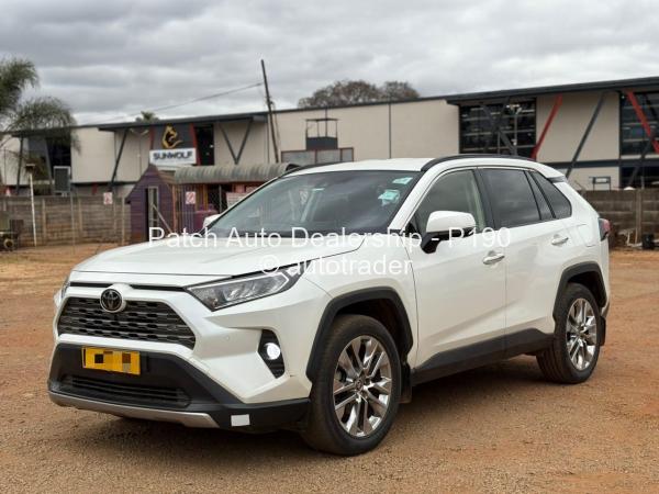 2019 - Toyota  RAV4