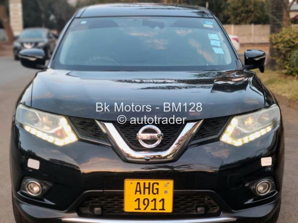 2017 - Nissan  Xtrail