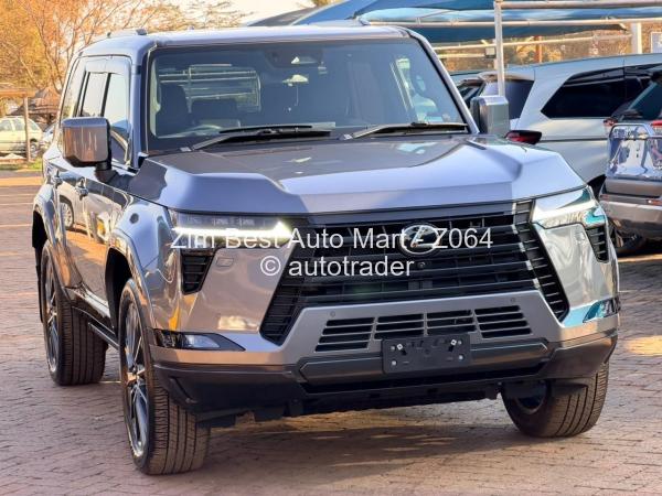 2024 - Lexus  GX550