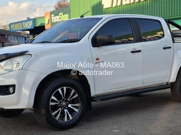 2016 - Isuzu  KB250