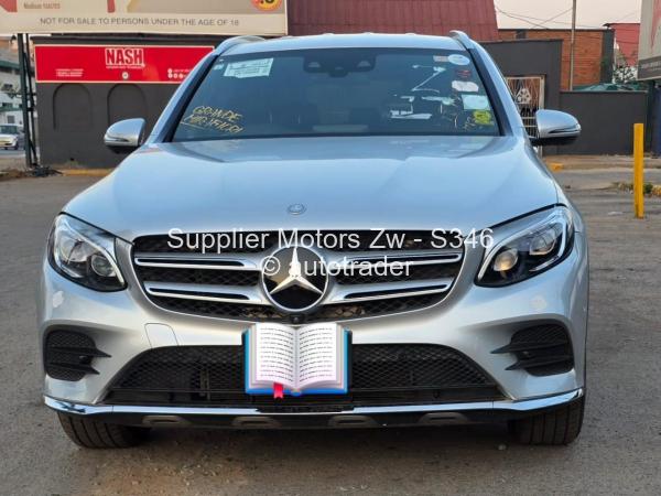 2017 - Mercedes Benz GLC