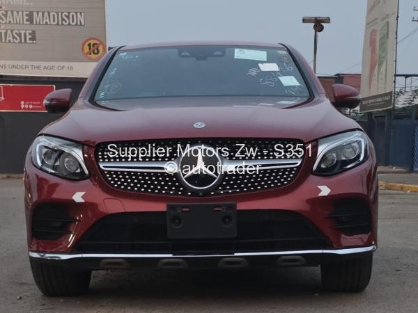 2018 - Mercedes Benz GLC