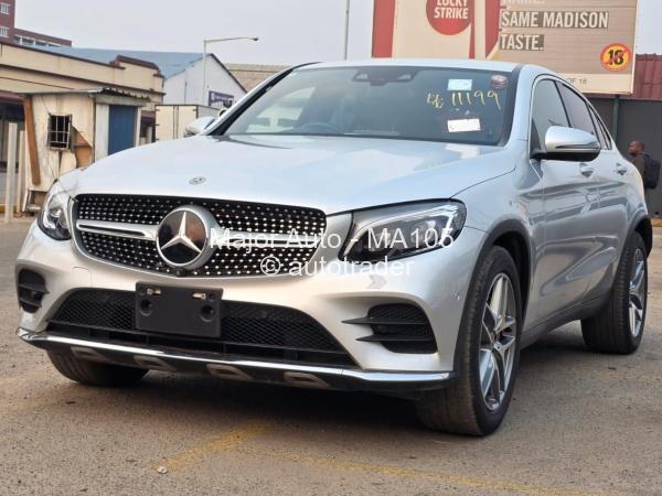 2018 - Mercedes Benz GLC