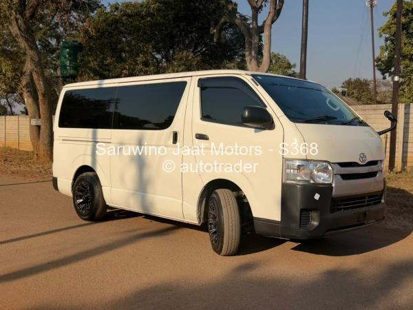 2016 - Toyota  Hiace