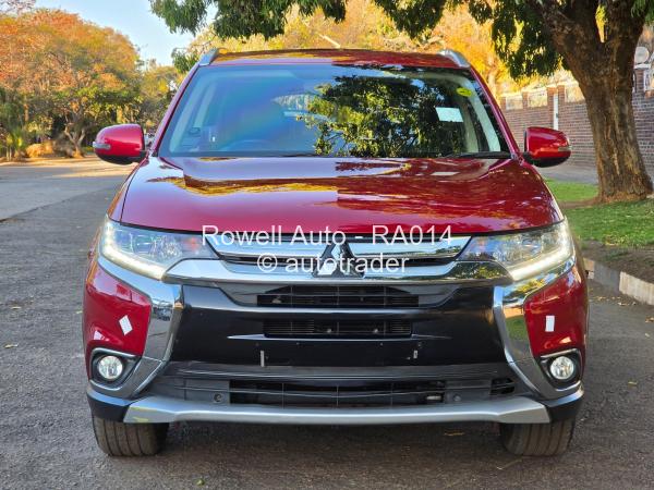 2017 - Mitsubishi  Outlander 2.4