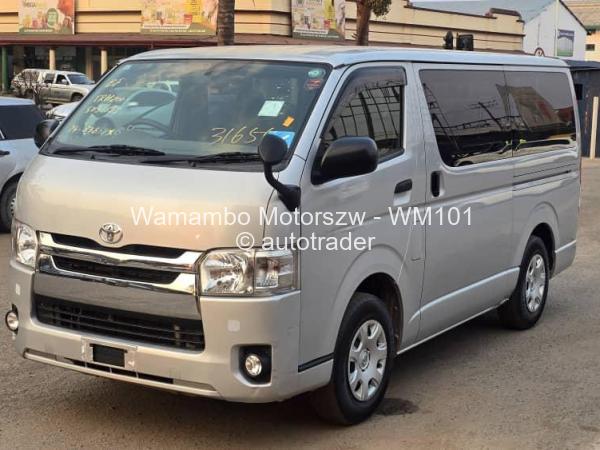 2017 - Toyota  Hiace