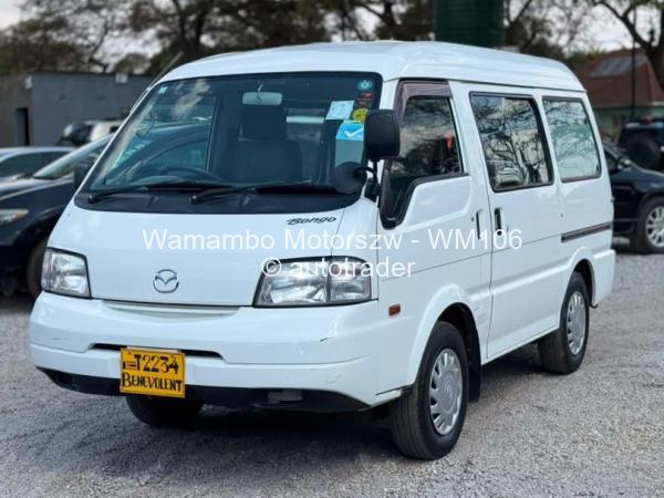2017 - Mazda  Bongo