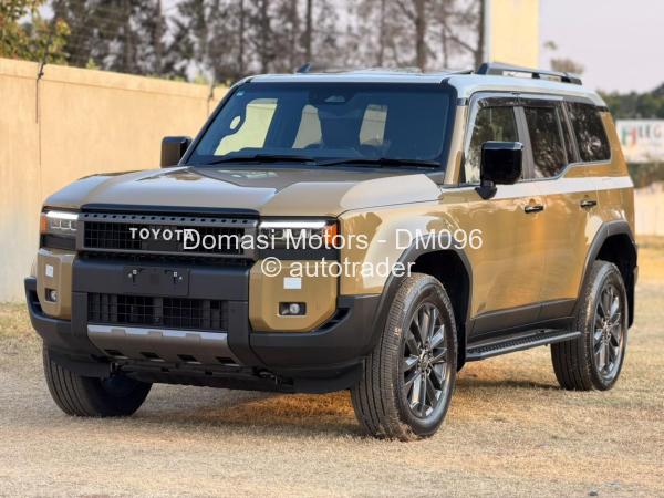 2025 - Toyota  Land Cruiser Prado
