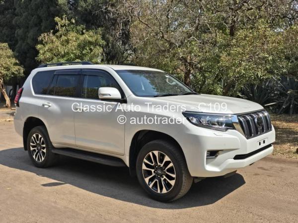 2023 - Toyota  Prado