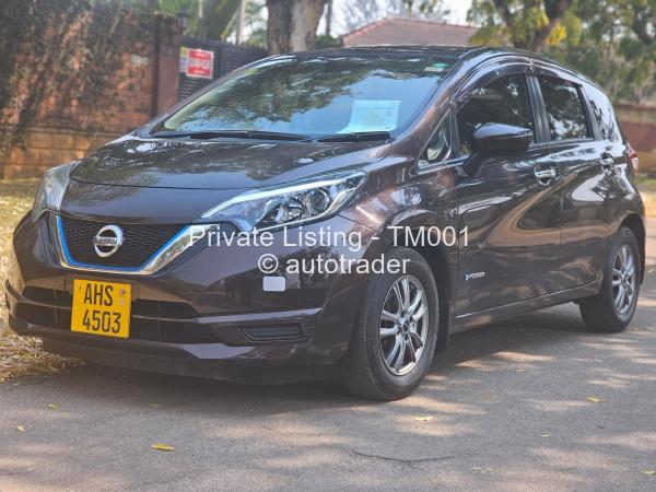 2017 - Nissan  Note