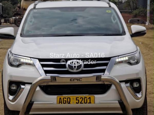 2020 - Toyota  Fortuner