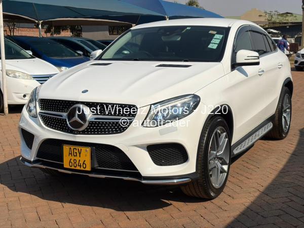 2017 - Mercedes Benz GLE