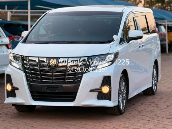 2017 - Toyota  Alphard