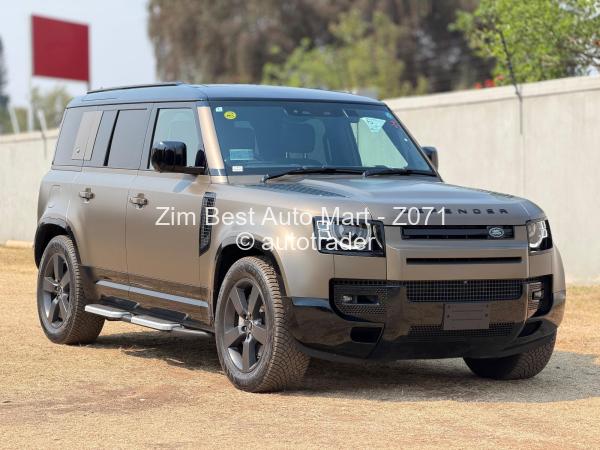 2024 - Land-Rover  Defender