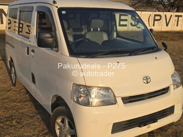 2016 - Toyota  Lite Ace