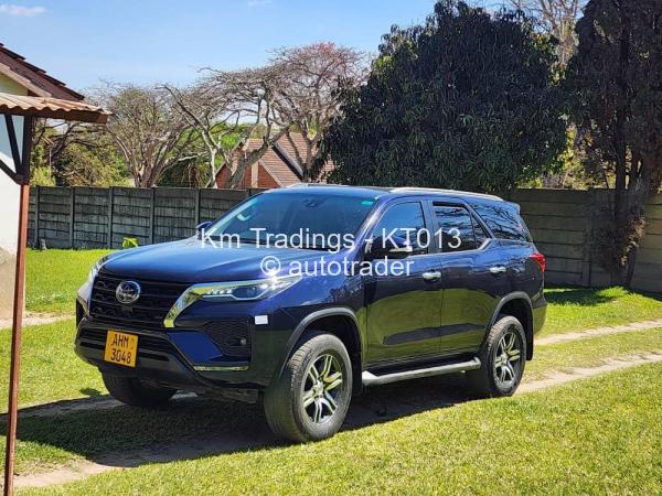 2022 - Toyota  Fortuner