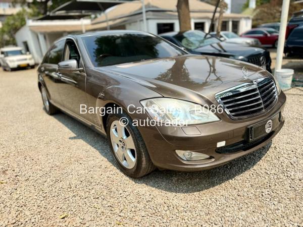 2007 - Mercedes Benz S-Class