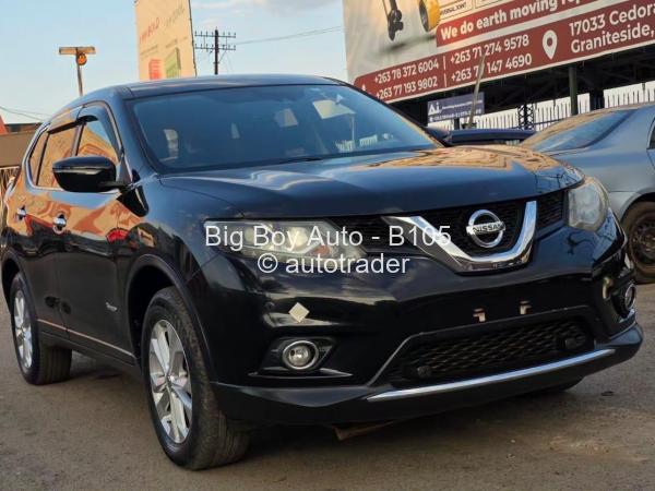 2017 - Nissan  Xtrail