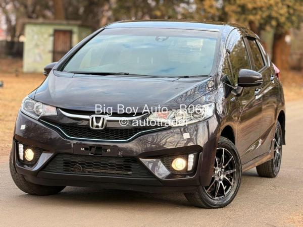 2016 - Honda Fit