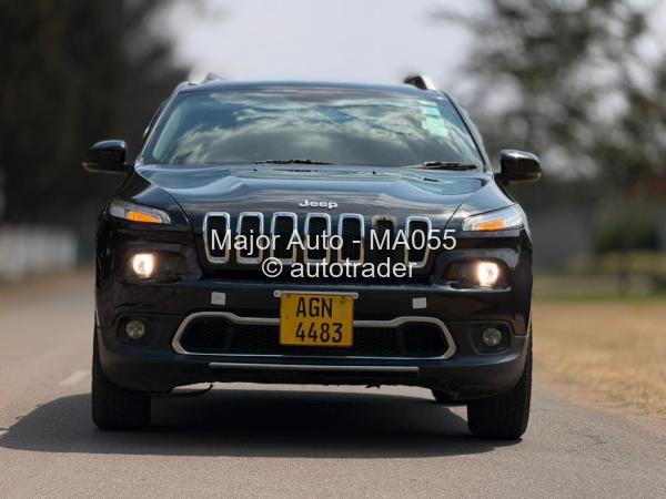 2016 - Jeep  Cherokee